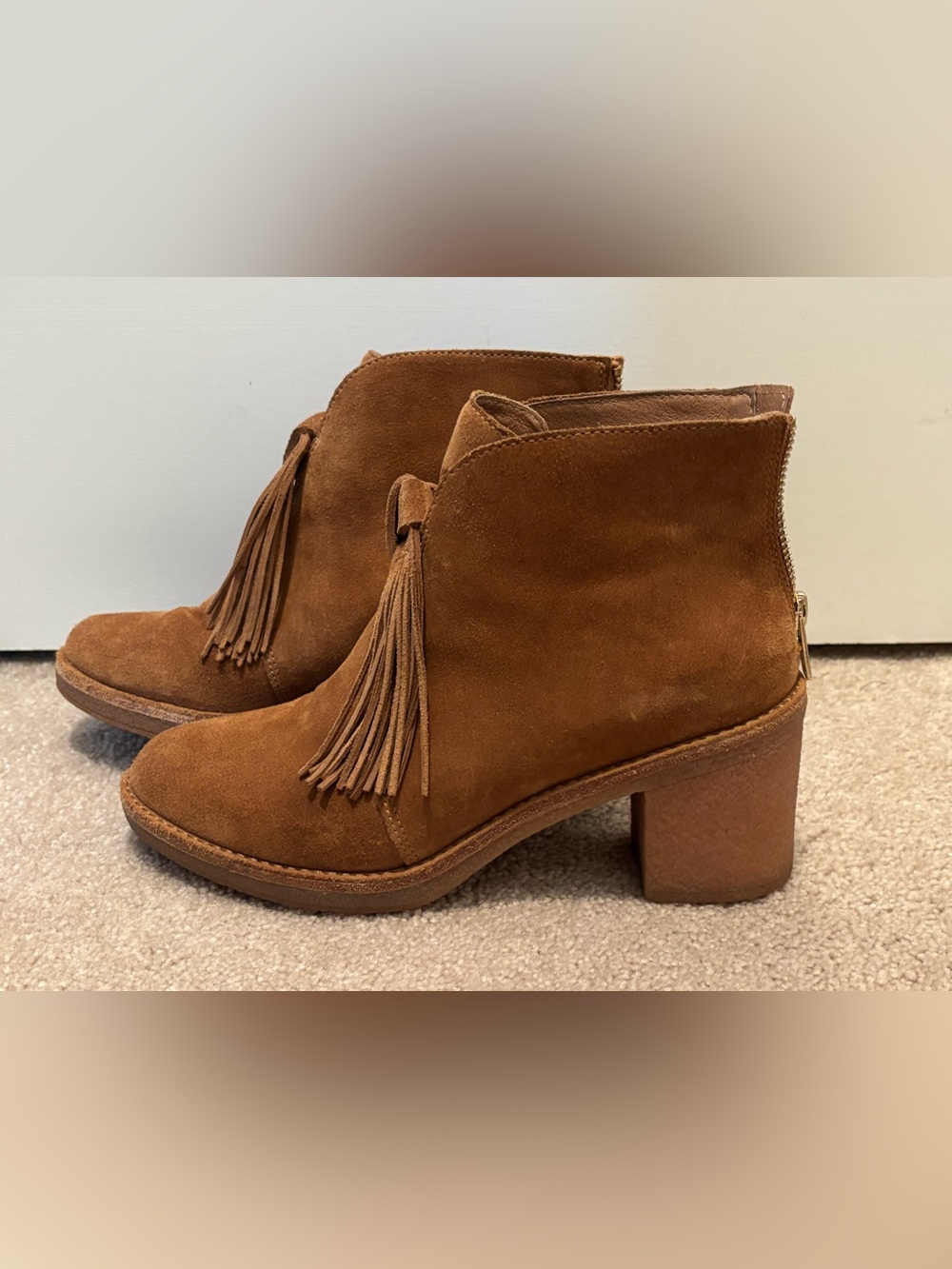 Ugg Corin Women's Size 7 Suede Tassel Ankle Casual Boot Brown Zipper Block Heel